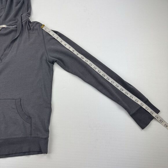 Victoria’s Secret Women’s Small Gray V-Neck Hoodie Pullover Kangaroo Pocket Y2K - Picture 11 of 11